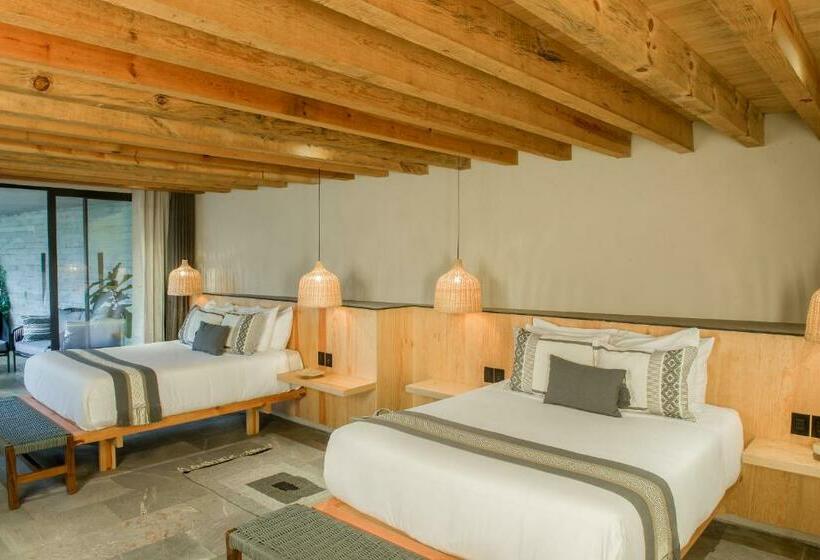 デラックススイート, El Lugar Del Que Te Hable Hotel Boutique
