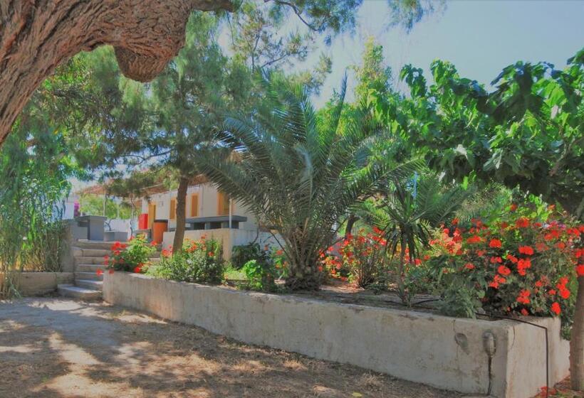 Standard Tent, Santorini Camping & Hostel