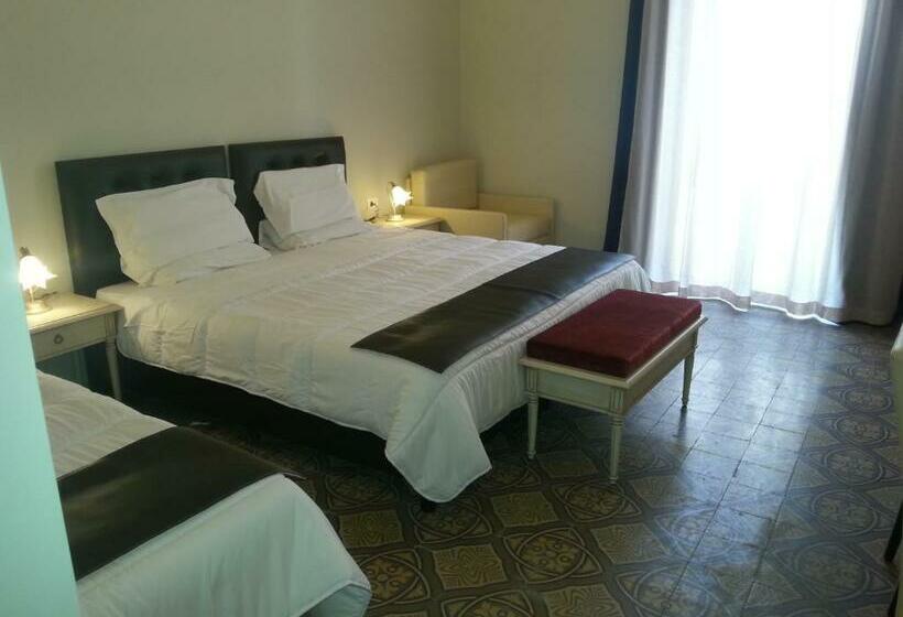 غرفة قياسية سرير كينج, Umberto House Catania