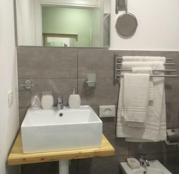 اتاق استاندارد با تخت بزرگ, Umberto House Catania