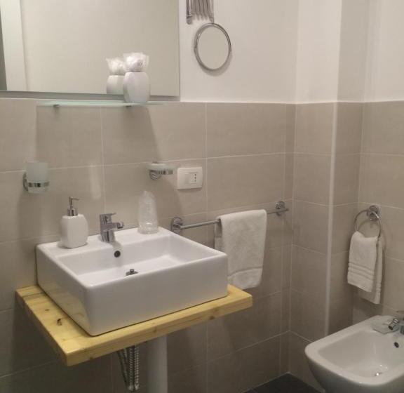 غرفة قياسية سرير كينج, Umberto House Catania