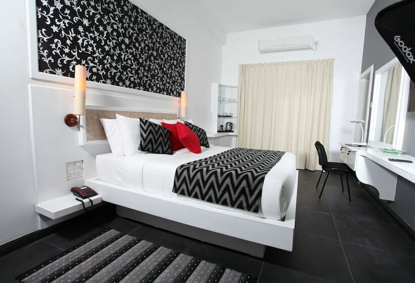 Habitació Estàndard, Ayaana Boutique