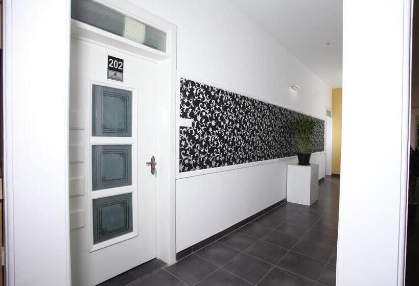 Habitació Estàndard, Ayaana Boutique