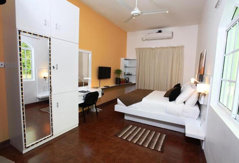 Habitació Estàndard, Ayaana Boutique