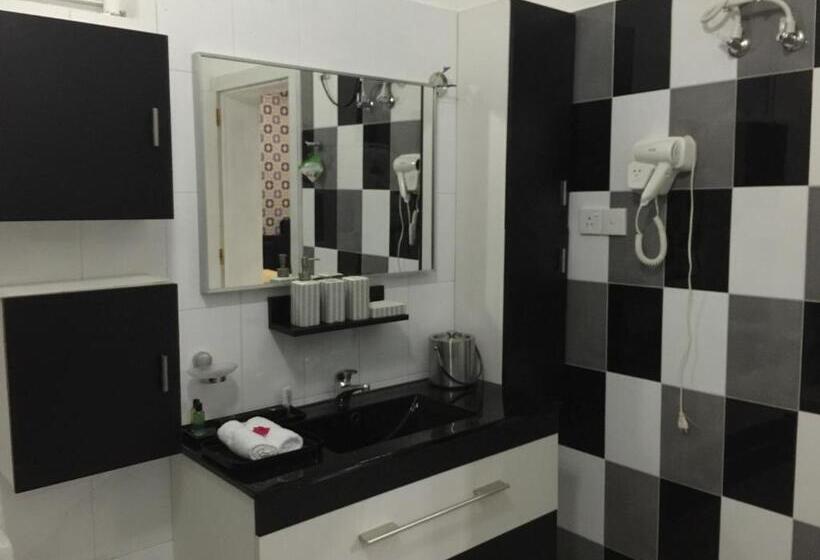 Suite, Ayaana Boutique