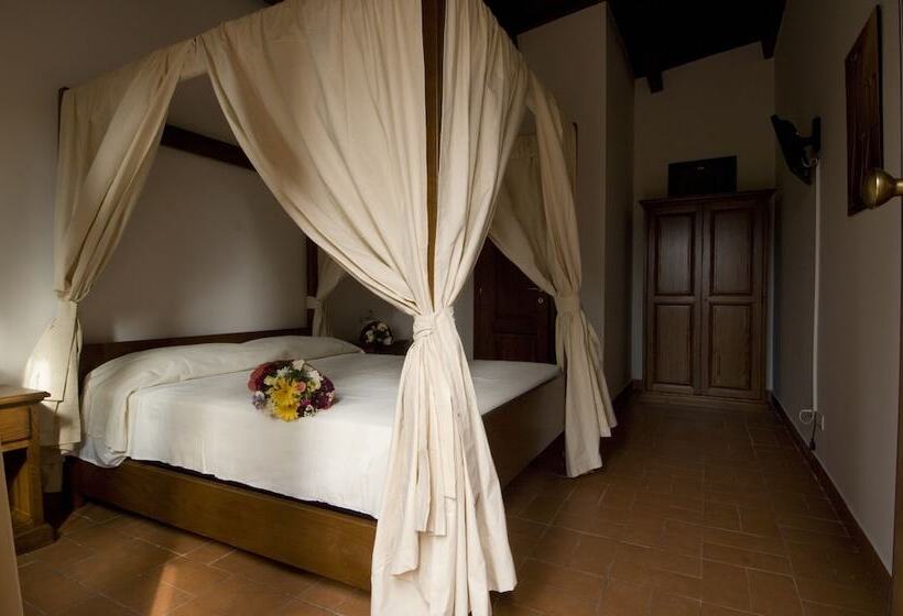 غرفة قياسية, Azienda Agricola Sinisi