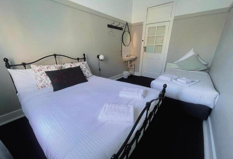 Номер Стандарт Индивидуальный Совместная Ванная, Bundanoon