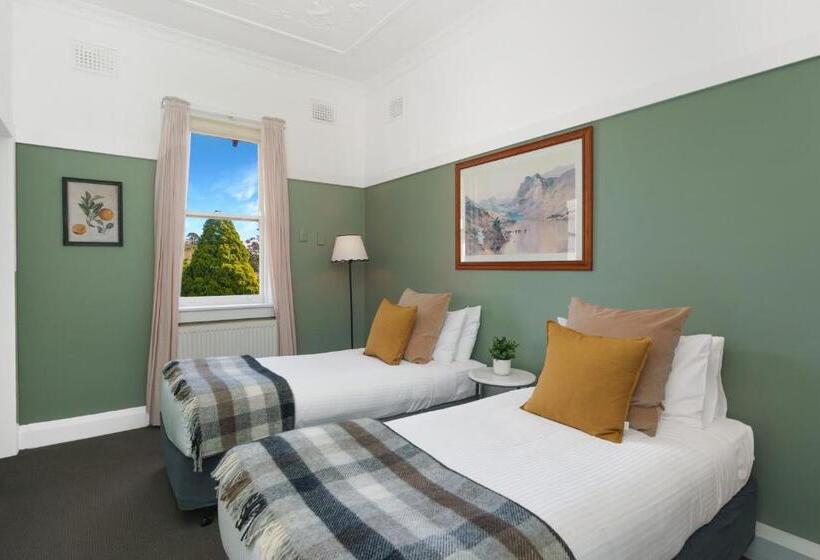 Номер Стандарт, Bundanoon