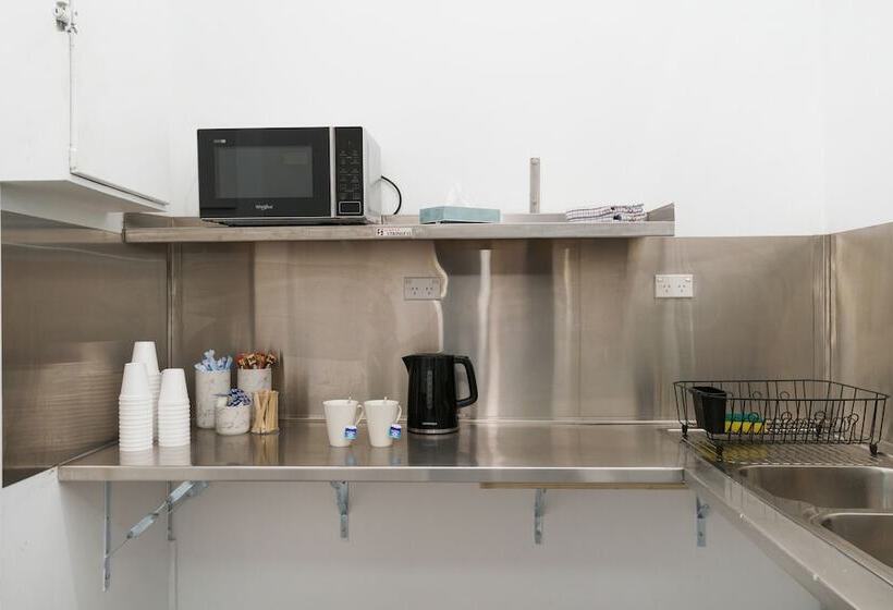 Семейный Номер, Bundanoon