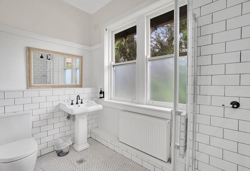 Номер Стандарт, Bundanoon