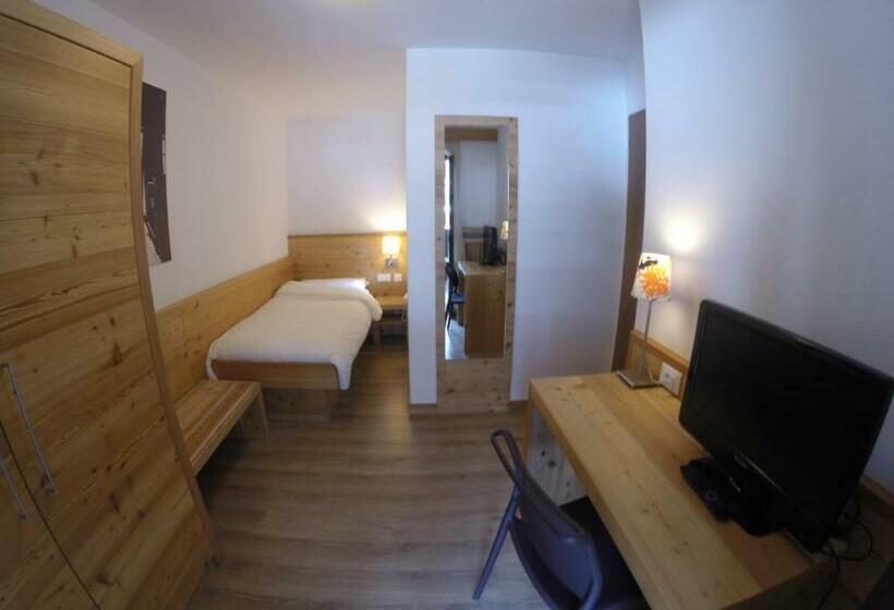 חדר סטנדרט יחיד, Garni Arnica S