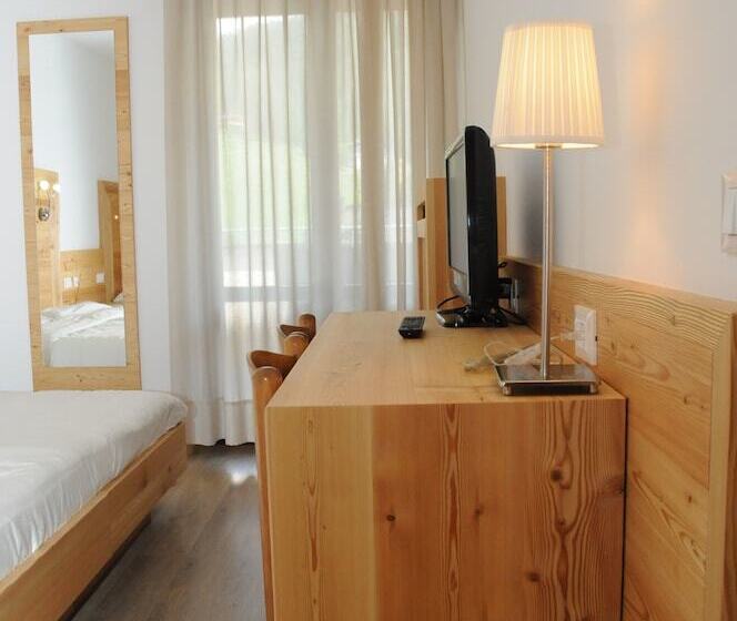 חדר סטנדרט, Garni Arnica S