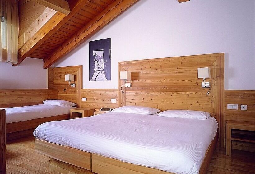 חדר סטנדרט לשלושה, Garni Arnica S