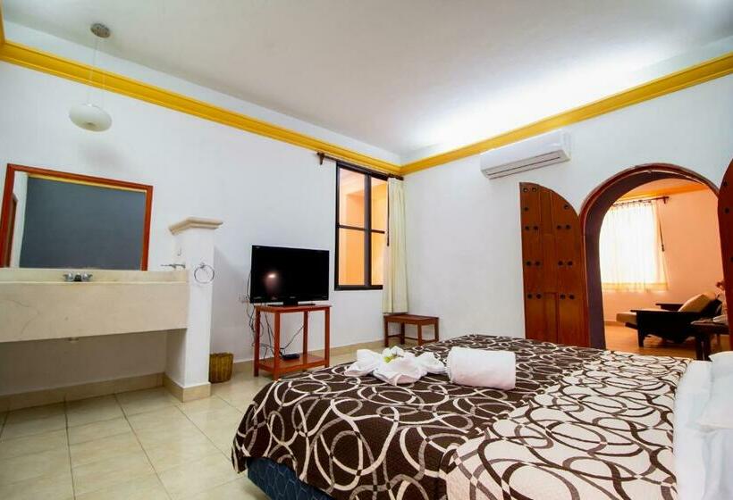 Люкс Повышенной Комфортности, Montejo