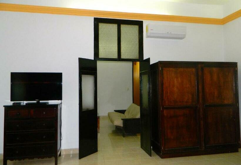 Люкс Повышенной Комфортности, Montejo