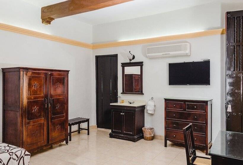 Номер Стандарт, Montejo