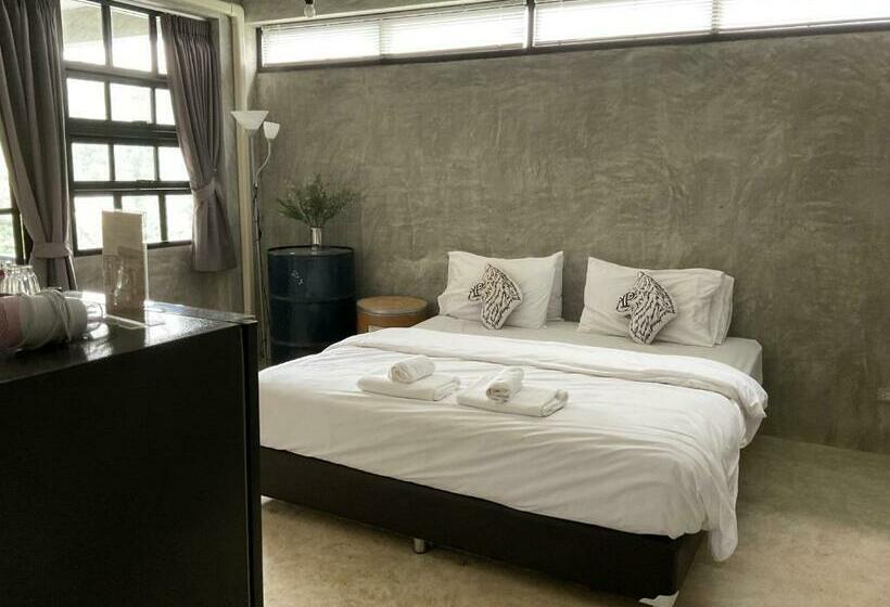 غرفة قياسية, Rumpai Loft Habitat