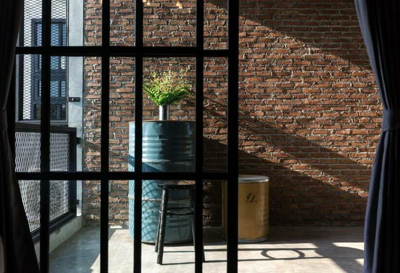 غرفة قياسية, Rumpai Loft Habitat