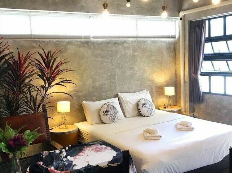 غرفة قياسية, Rumpai Loft Habitat