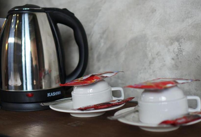 غرفة قياسية ثلاثية, Rumpai Loft Habitat