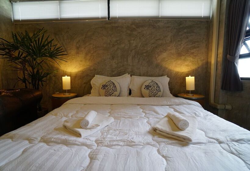 غرفة قياسية, Rumpai Loft Habitat