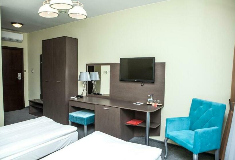 اتاق استاندارد, Sokołowska Airport Modlin