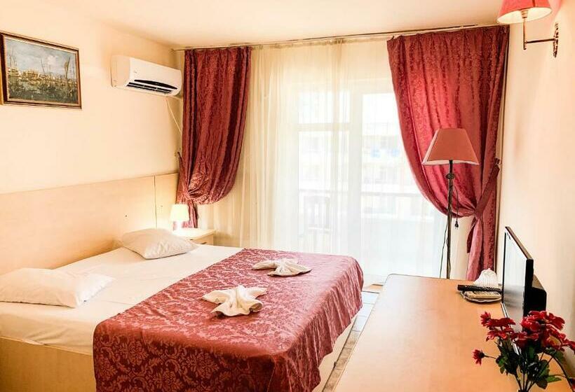 스탠다드 룸, Voila Mamaia