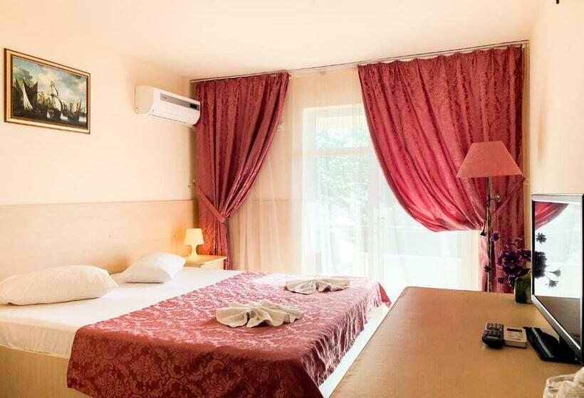 스탠다드 룸, Voila Mamaia