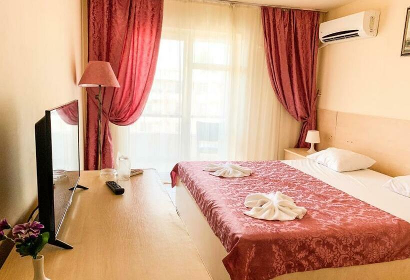 스탠다드 룸, Voila Mamaia