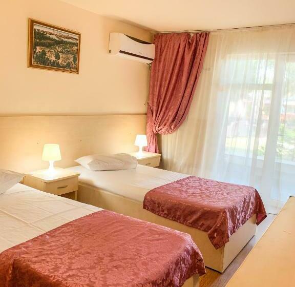 스탠다드 룸, Voila Mamaia