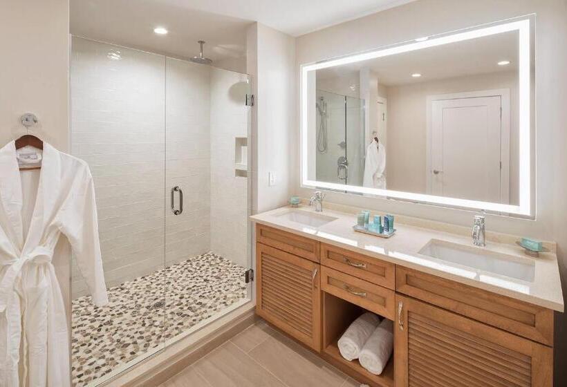 غرفة قياسية سرير كينج, Waterline Villas & Marina, Autograph Collection