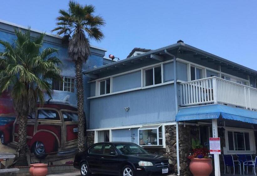 스탠다드 스튜디오, The Shores Inn