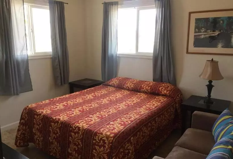 テラス付き１ベッドルームアパートメント, The Shores Inn