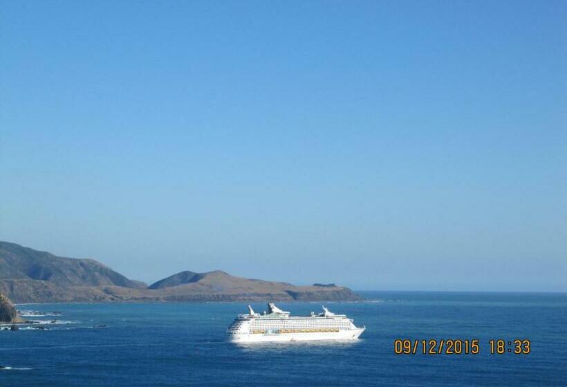 اتاق لوکس با چشمانداز دریا, Pacific View Bed And Breakfast