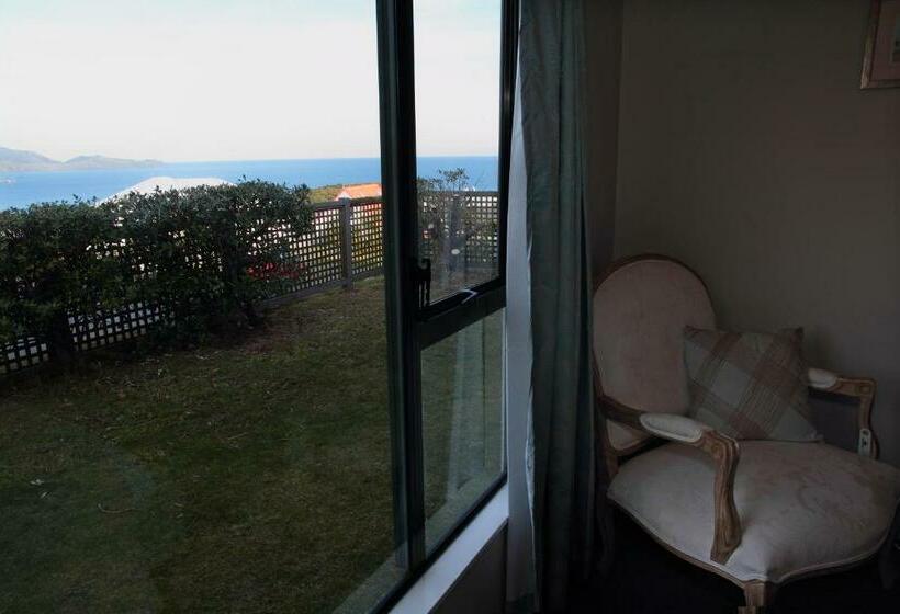 اتاق لوکس, Pacific View Bed And Breakfast