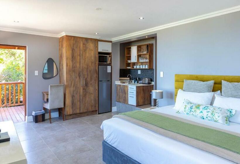 オーシャンビューデラックスステューディオ, Under The Boardwalk B&b Guest House