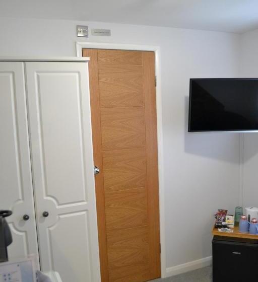 기본룸, Harriet House B&b