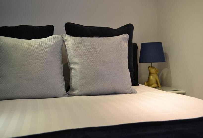 기본룸, Harriet House B&b