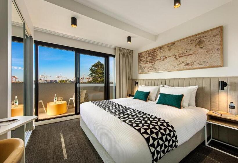 이그제큐티브 스튜디오, Quest Fremantle