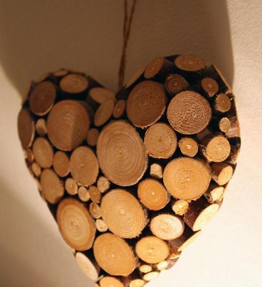 בקתה, Riverside House