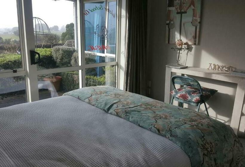 חדר סטנדרט, Waitomo Orchard Estate B&b