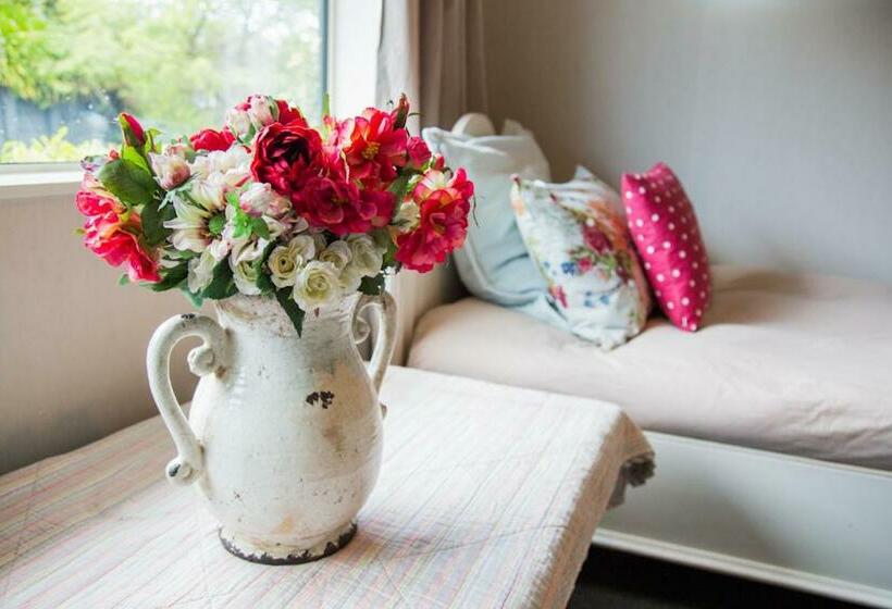 חדר דלוקס, Waitomo Orchard Estate B&b