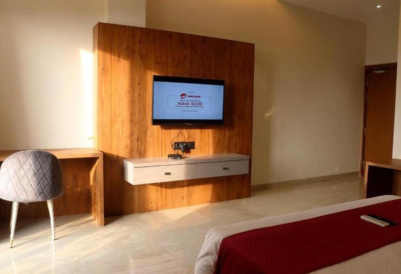 Номер Deluxe с Балконом, Gaurison Hotel & Resorts