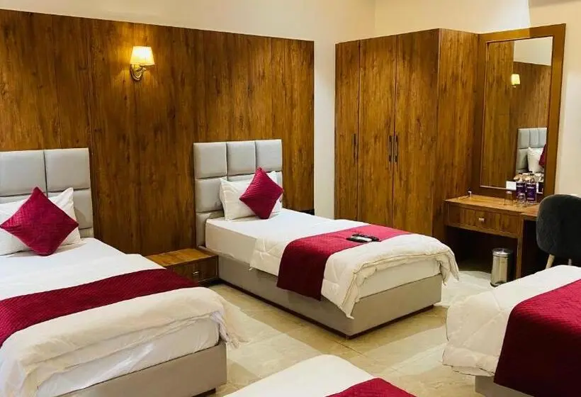 Perhesviitti, Gaurison Hotel & Resorts