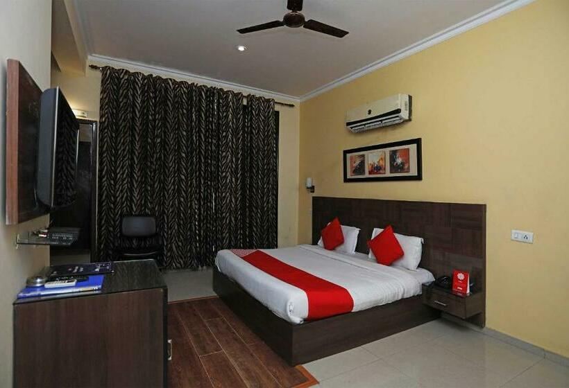 Quarto Triplo Clássico, Collection 80749 O Sagar Inn