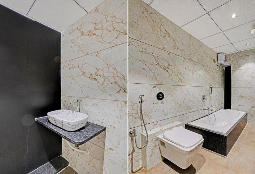 Номер Стандарт, Oyo Flagship Hotel Laksh View