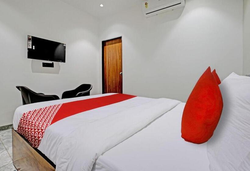 Номер Стандарт, Oyo Flagship Hotel Laksh View