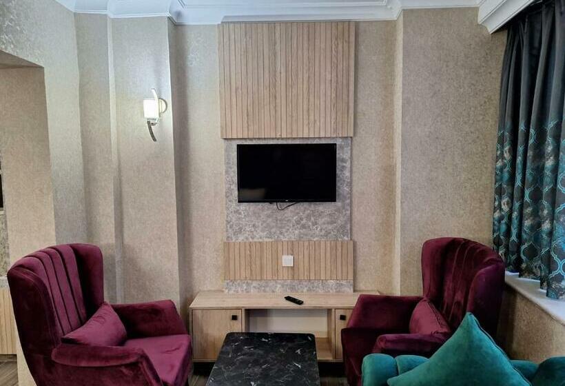 Номер Стандарт Трехместный, Lords Mansion