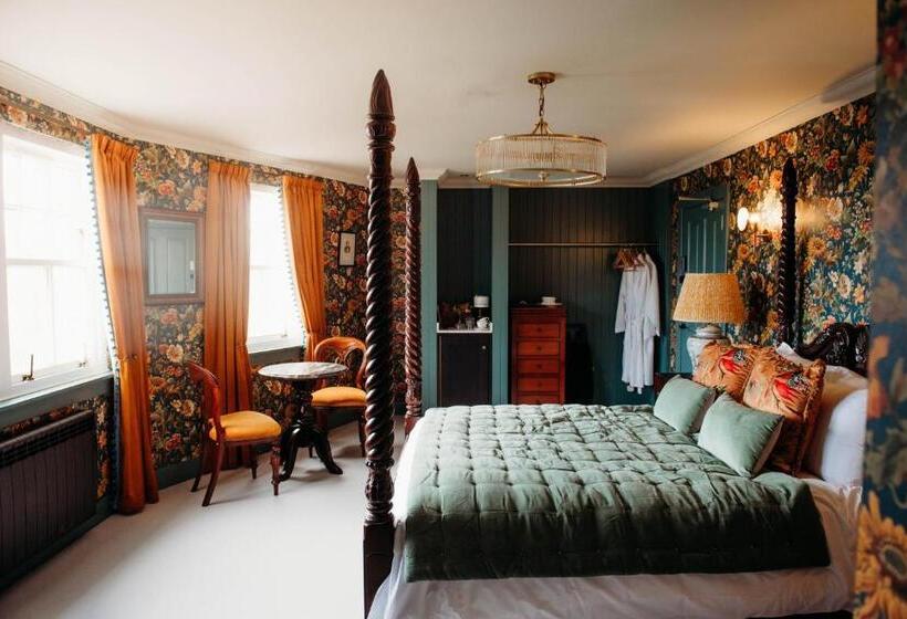 غرفة قياسية سرير كينج, Roslyn House