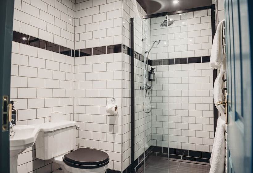 غرفة ديلوكس, Roslyn House